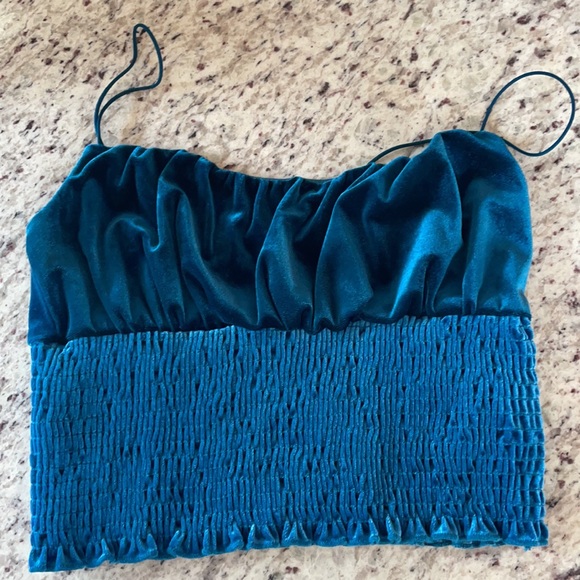 🌈Urban Outfitters🌈 turquoise velvet crop top - Picture 4 of 5